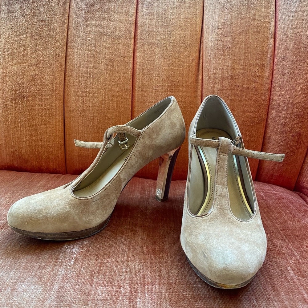 ANTONIO MELANI - Tan suede, Heels with Chunky Heel and Strap